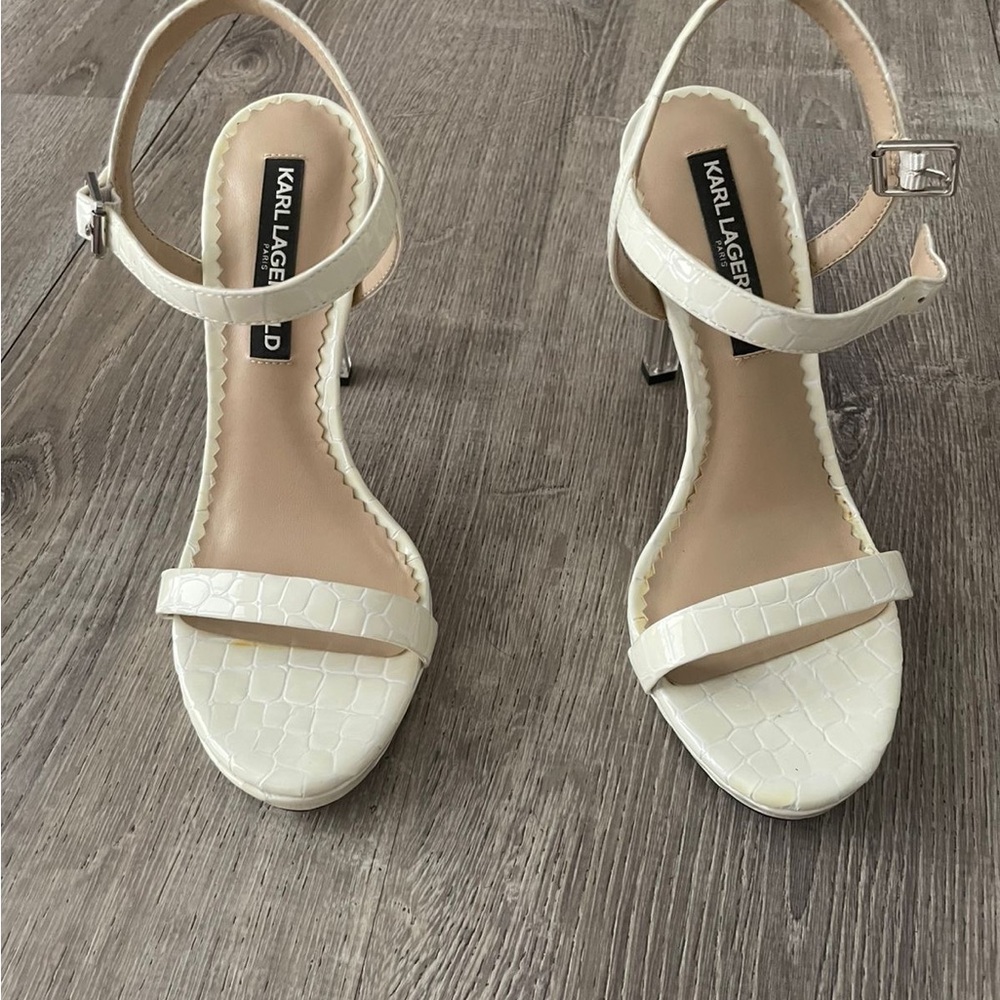 Karl Lagerfeld Cream Textured Heels